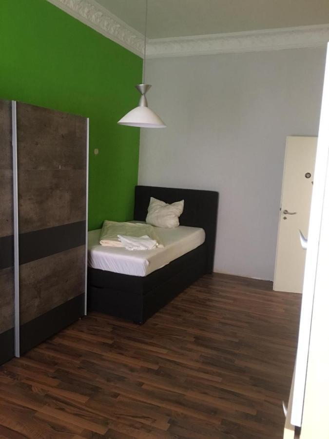 Zimmer Im Dachgeschoss Καϊζερσλάουτερν Εξωτερικό φωτογραφία